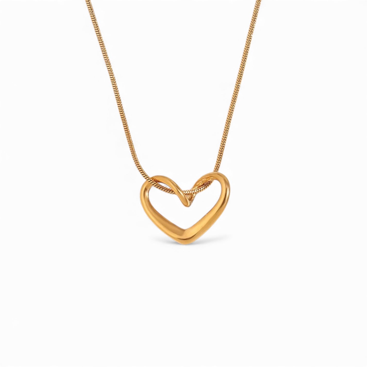 Delicate gold plated chain necklace with threaded heart pendant — Bye Bye Baby