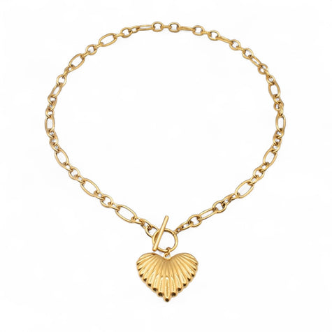 Gold plated shell-textured heart pendant necklace — Bye Bye Baby