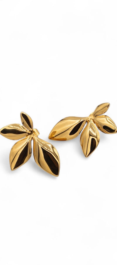 PETAL GOLD EARRINGS